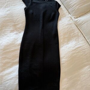 Zara Black Textured Cap-Sleeve Midi Dress